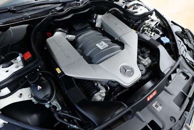 2013 Mercedes-Benz C-Class 4dr Sedan C63 AMG RWD - 22972674 - 55