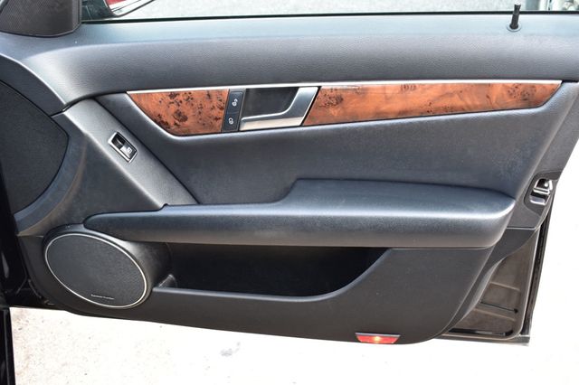 2013 Mercedes-Benz C-Class C 300 4dr Sedan C300 Sport 4MATIC - 22356102 - 46