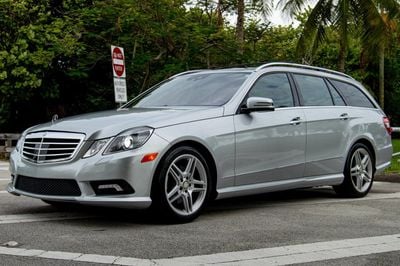2013 Mercedes-Benz E-Class - WDDHH8JB9DA702057