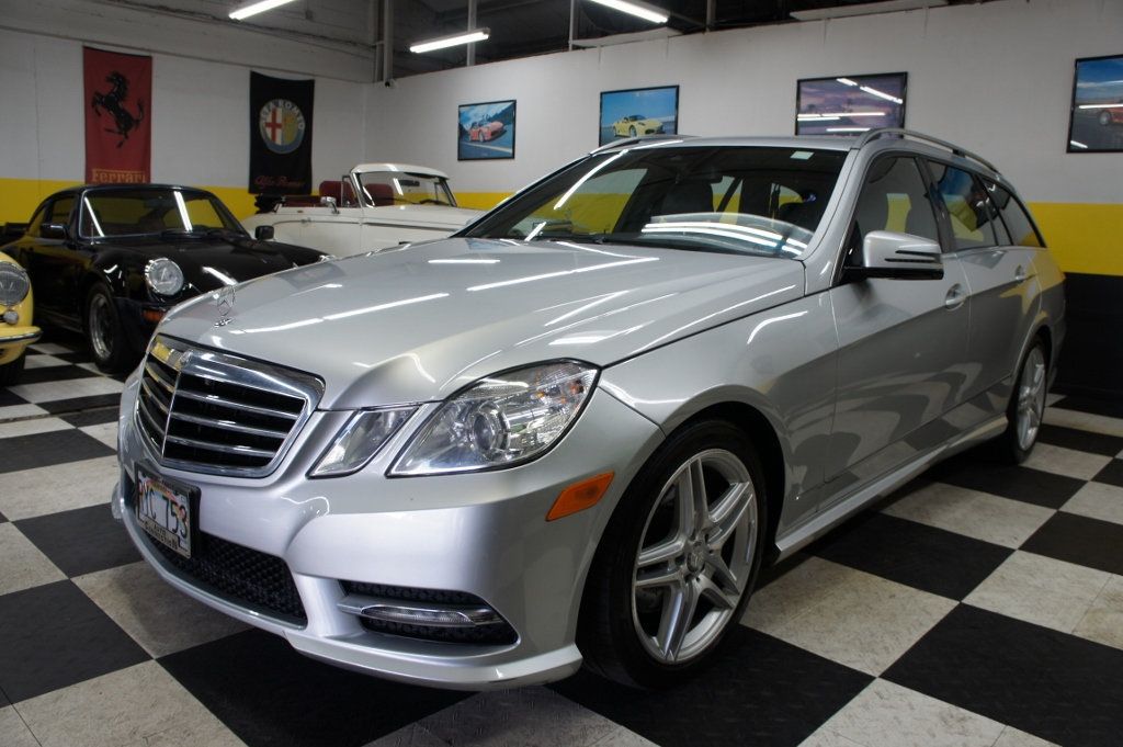 2013 Mercedes-Benz E-Class 4MATIC Wagon, Sport Package, Premium 01 Package - 23010392 - 2
