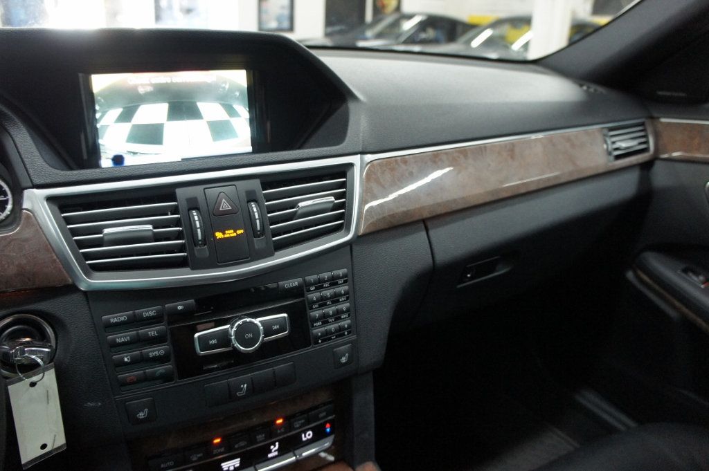 2013 Mercedes-Benz E-Class 4MATIC Wagon, Sport Package, Premium 01 Package - 23010392 - 37