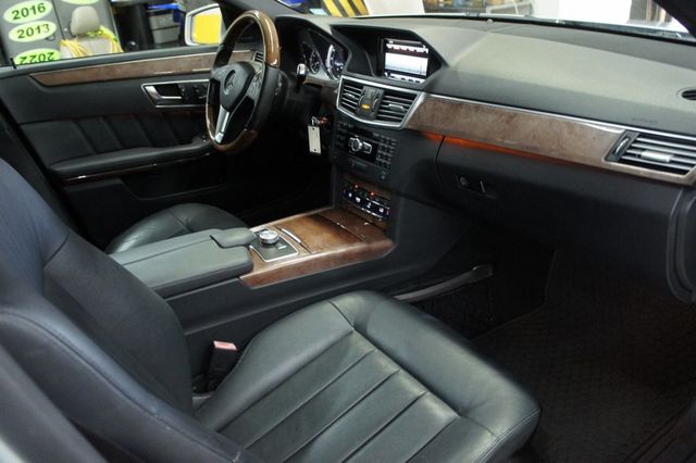 2013 Mercedes-Benz E-Class 4MATIC Wagon, Sport Package, Premium 01 Package - 23010392 - 3