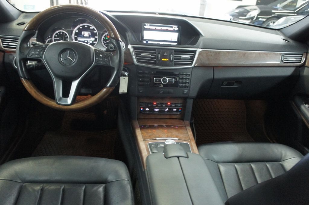 2013 Mercedes-Benz E-Class 4MATIC Wagon, Sport Package, Premium 01 Package - 23010392 - 44