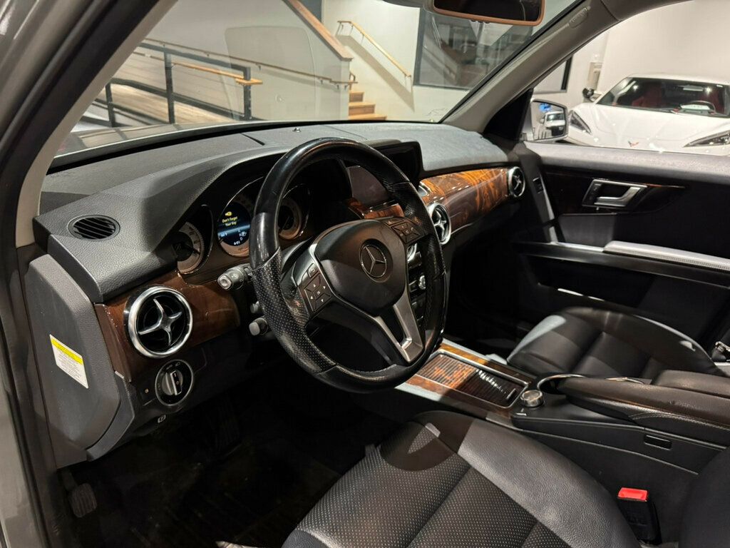 2013 Mercedes-Benz GLK LocalTrade/AWD/Premium1Pkg/MultiMediaPkg/RearCam/PanoRoof/NAV - 22962101 - 8