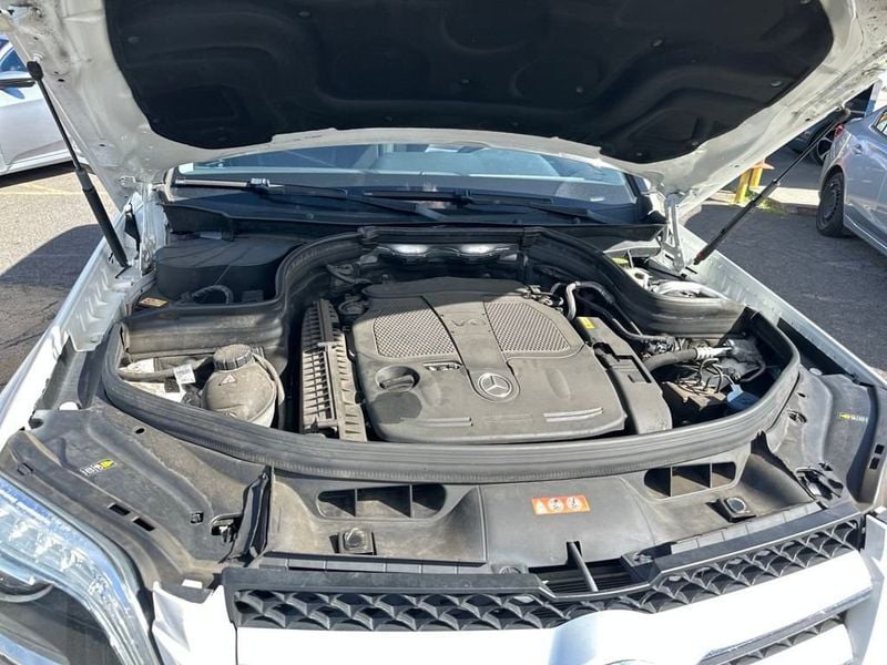 2013 Mercedes Benz GLK 350 photo 20