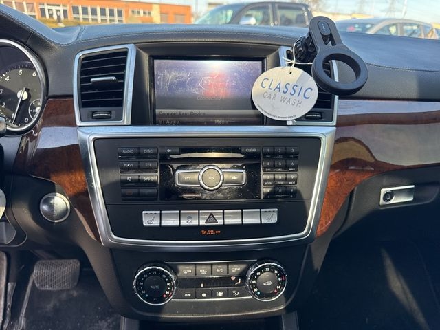 2013 Mercedes-Benz GL-Class 4MATIC 4dr GL 450 - 22985670 - 13