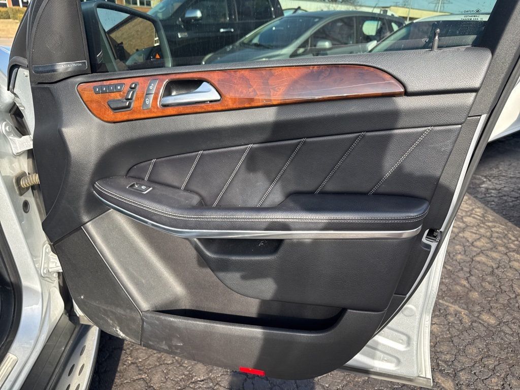 2013 Mercedes-Benz GL-Class 4MATIC 4dr GL 450 - 22985670 - 27