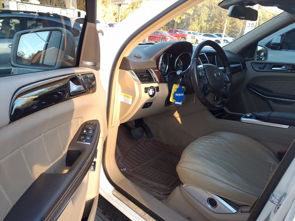 2013 Mercedes-Benz GL-Class 4MATIC 4dr GL 450 - 22942447 - 5