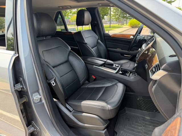 2013 Mercedes-Benz M-Class ML350, 4MATIC, AWD, NAVI, BACKUP CAM, HARMAN KARDON, PREMIUM PKG - 23067051 - 9