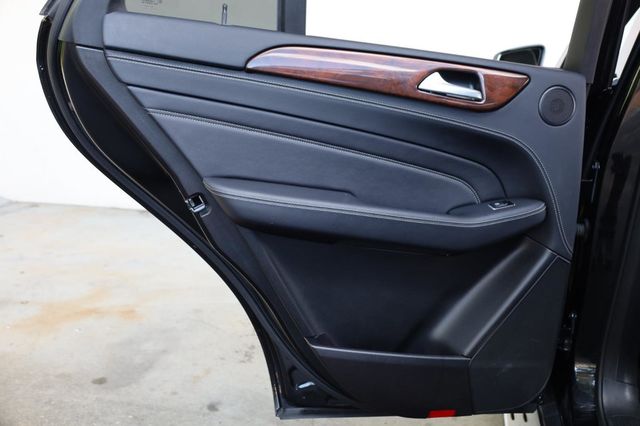2013 Mercedes-Benz M-Class ML 550 - 23028403 - 16
