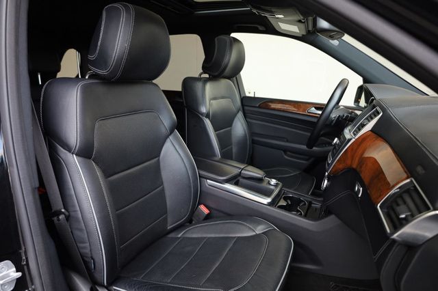 2013 Mercedes-Benz M-Class ML 550 - 23028403 - 27