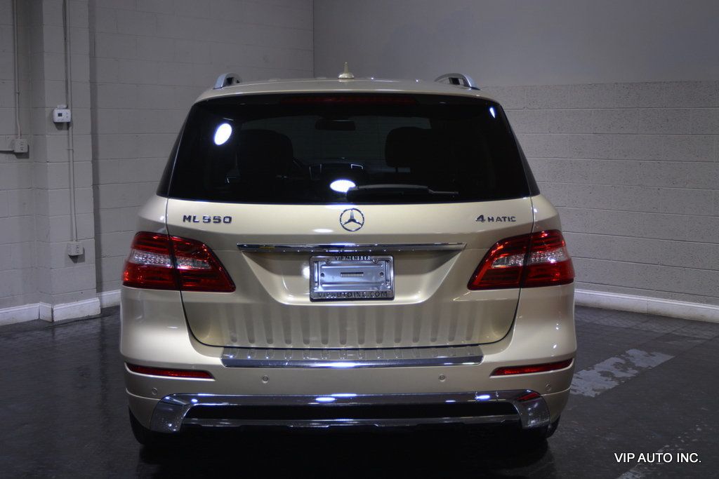 2013 Mercedes-Benz M-Class ML550 - 22461599 - 47