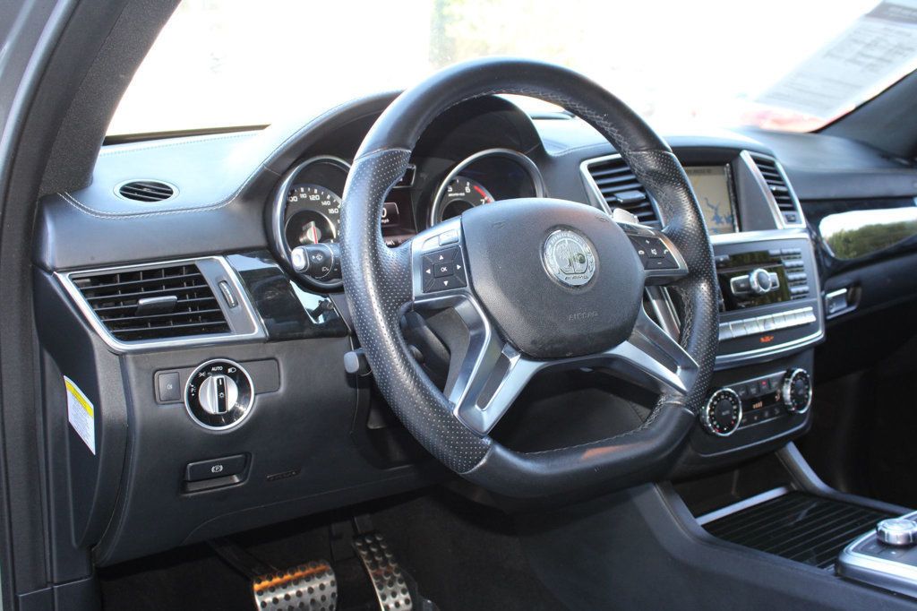 2013 Mercedes Benz ML 63 AMG photo 13
