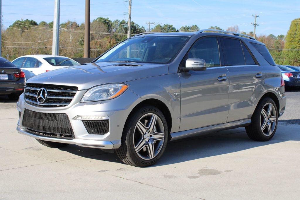2013 Mercedes Benz ML 63 AMG photo 3