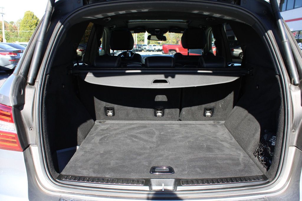 2013 Mercedes Benz ML 63 AMG photo 35