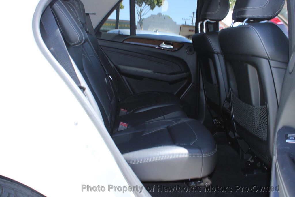 Mercedes-Benz ML350 photo 12