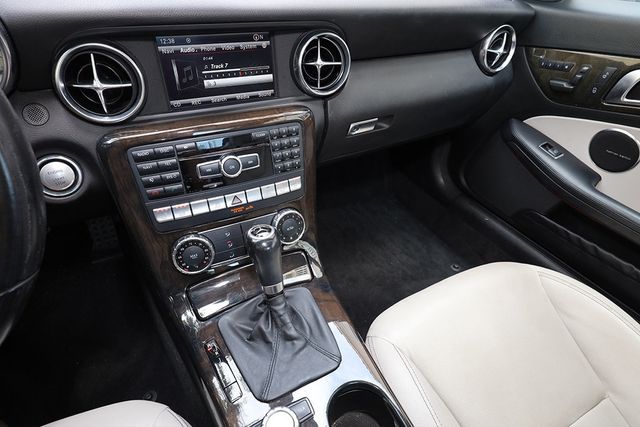 2013 Mercedes-Benz SLK SLK 250 2dr Roadster 250 - 23026548 - 38