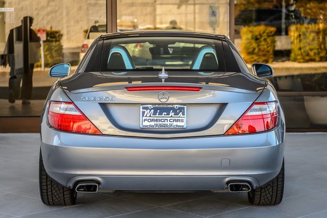 2013 Mercedes-Benz SLK SLK250 ROADSTER - GRAY ON BLACK -  LOW MILES - SUPER CLEAN - 22977040 - 10