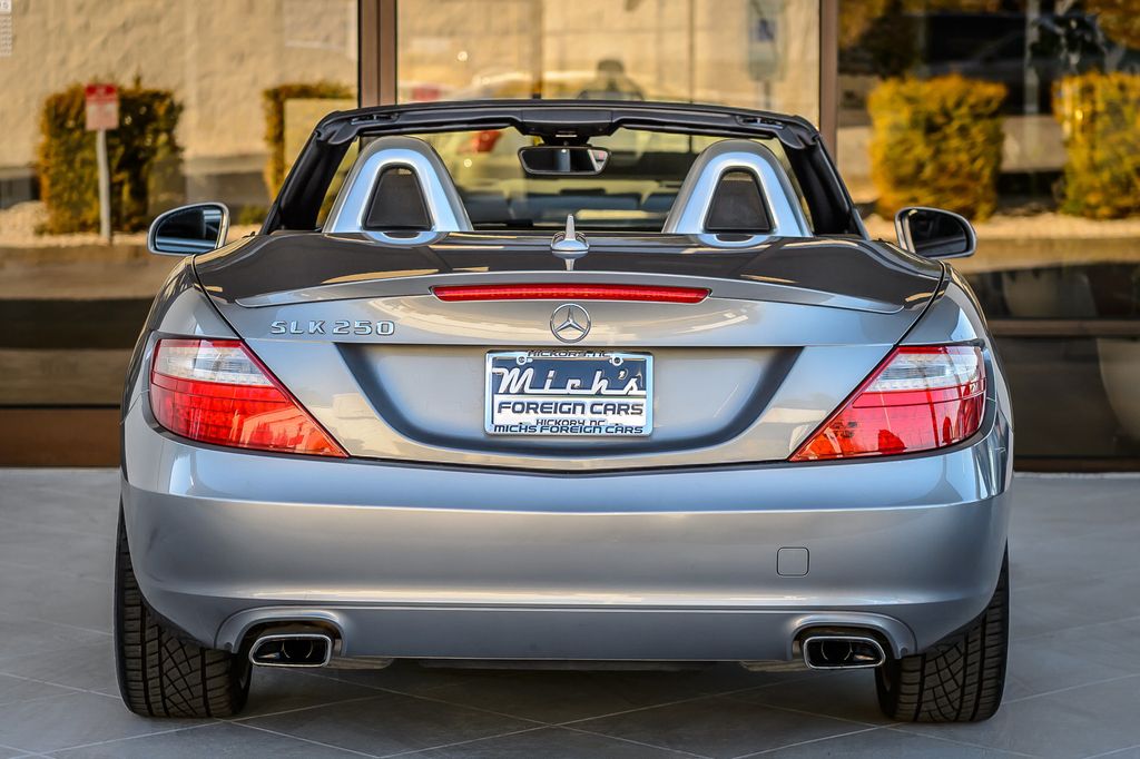 2013 Mercedes-Benz SLK SLK250 ROADSTER - GRAY ON BLACK -  LOW MILES - SUPER CLEAN - 22977040 - 11