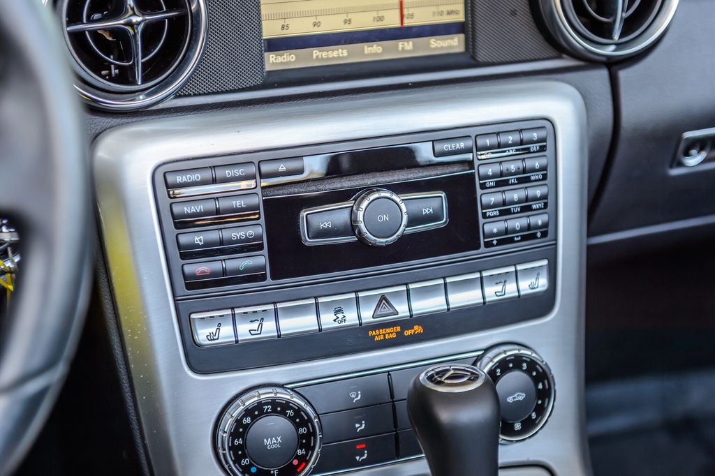 2013 Mercedes-Benz SLK SLK250 ROADSTER - GRAY ON BLACK -  LOW MILES - SUPER CLEAN - 22977040 - 25