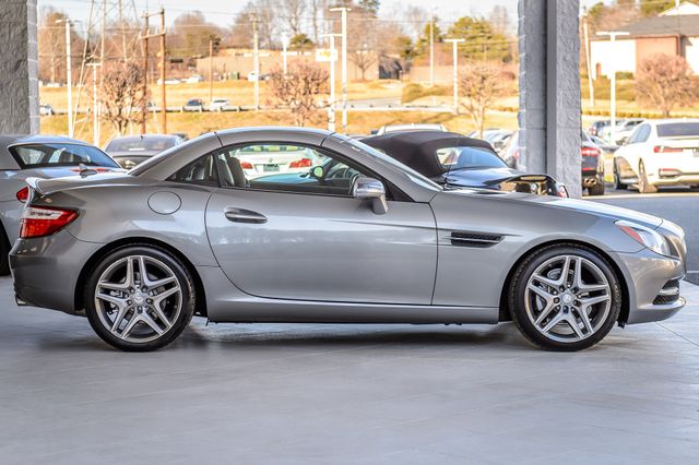 2013 Mercedes-Benz SLK SLK250 ROADSTER - GRAY ON BLACK -  LOW MILES - SUPER CLEAN - 22977040 - 40
