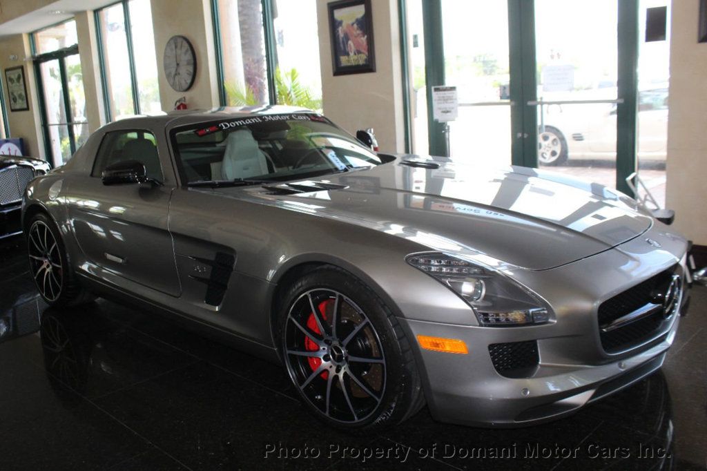 2013 Mercedes-Benz SLS AMG