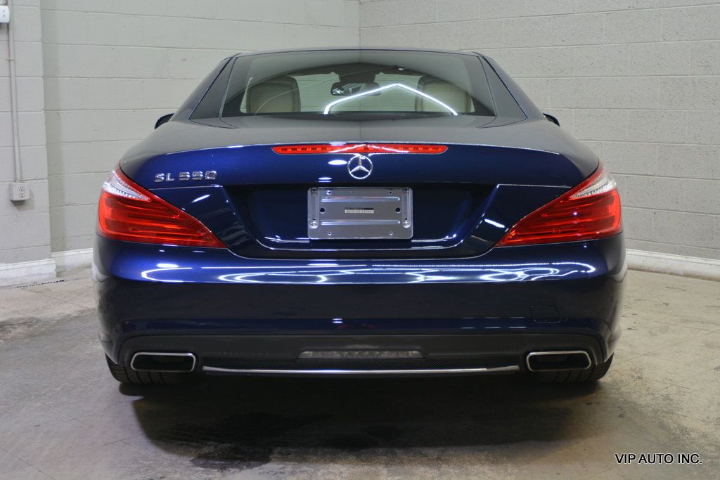 2013 Mercedes-Benz SL-Class 2dr Roadster SL 550 - 23046503 - 11