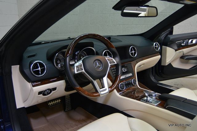 2013 Mercedes-Benz SL-Class 2dr Roadster SL 550 - 23046503 - 14
