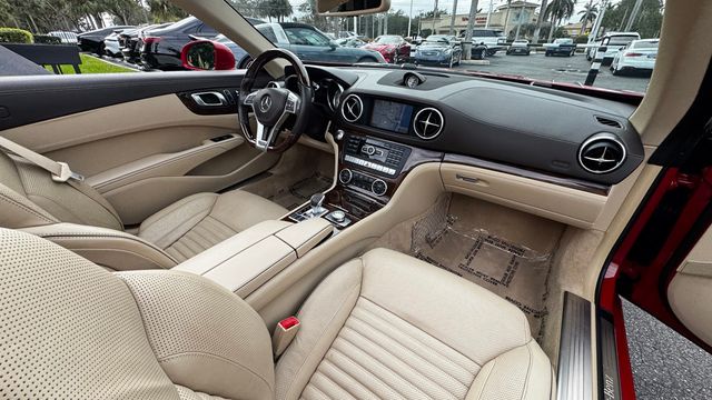 2013 Mercedes-Benz SL-Class 2dr Roadster SL 550 - 22747524 - 17