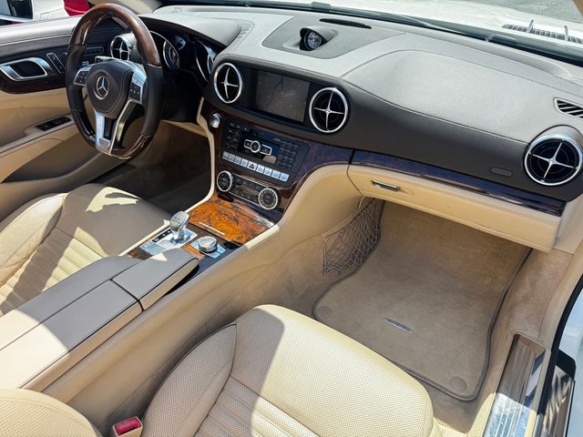 2013 Mercedes-Benz SL-Class 2dr Roadster SL 550 - 23017684 - 11