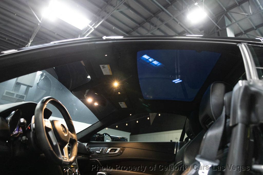 2013 Mercedes-Benz SL-Class AMG Performance Pkg (557HP), driver assist, Premium Pkg - 23037189 - 25
