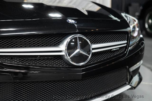 2013 Mercedes-Benz SL-Class AMG Performance Pkg (557HP), driver assist, Premium Pkg - 23037189 - 30