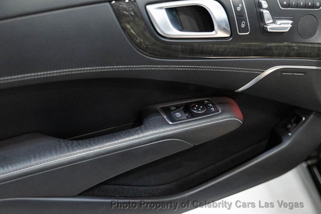 2013 Mercedes-Benz SL-Class AMG Performance Pkg (557HP), driver assist, Premium Pkg - 23037189 - 47