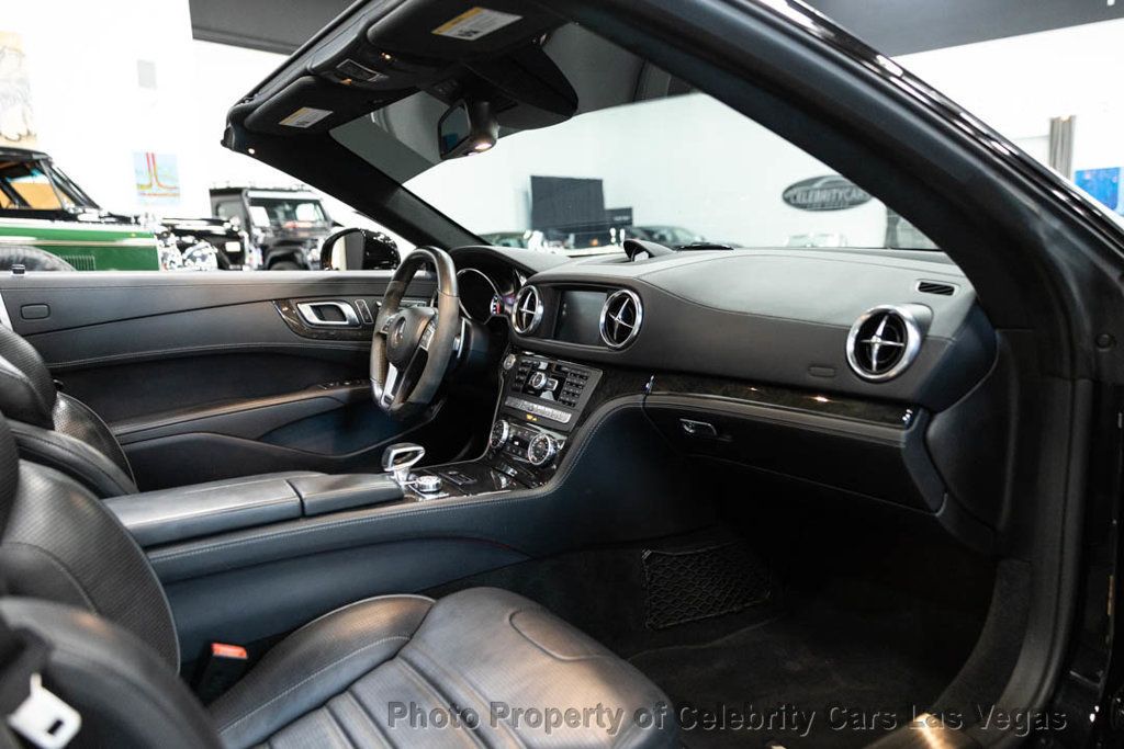 2013 Mercedes-Benz SL-Class AMG Performance Pkg (557HP), driver assist, Premium Pkg - 23037189 - 50