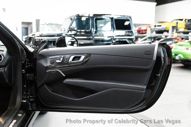 2013 Mercedes-Benz SL-Class AMG Performance Pkg (557HP), driver assist, Premium Pkg - 23037189 - 53
