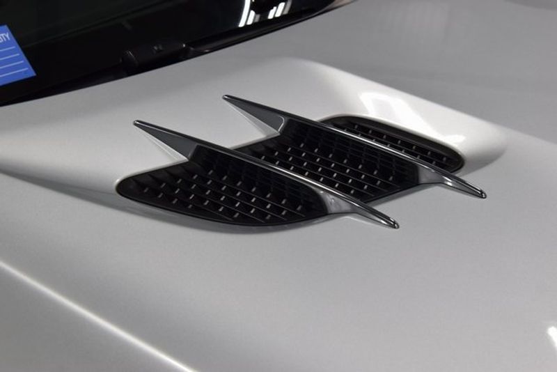 2013 Mercedes Benz SL 550 photo 14
