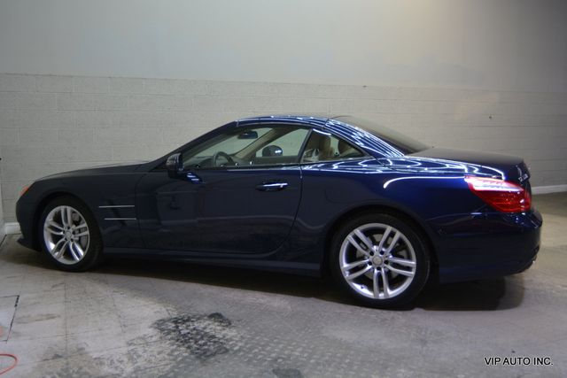 2013 Mercedes-Benz SL-Class SL 550 2dr Roadster SL550 - 23032082 - 30
