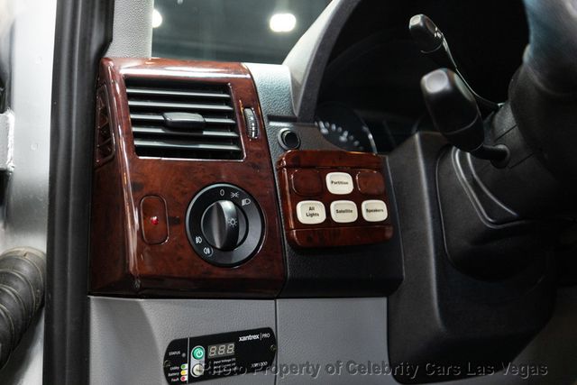 2013 Mercedes-Benz Sprinter Cargo Vans 9 SEAT- BUSINESS EXEC LIMO - 22927568 - 17