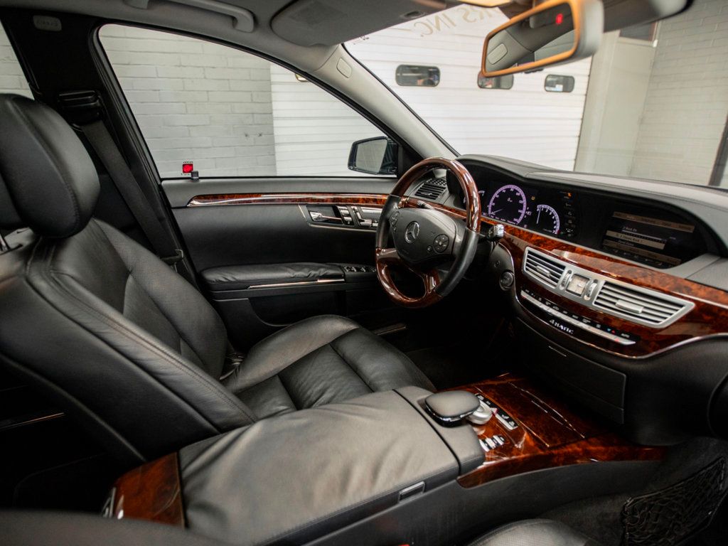 2013 Mercedes Benz S 550 4MATIC photo 15