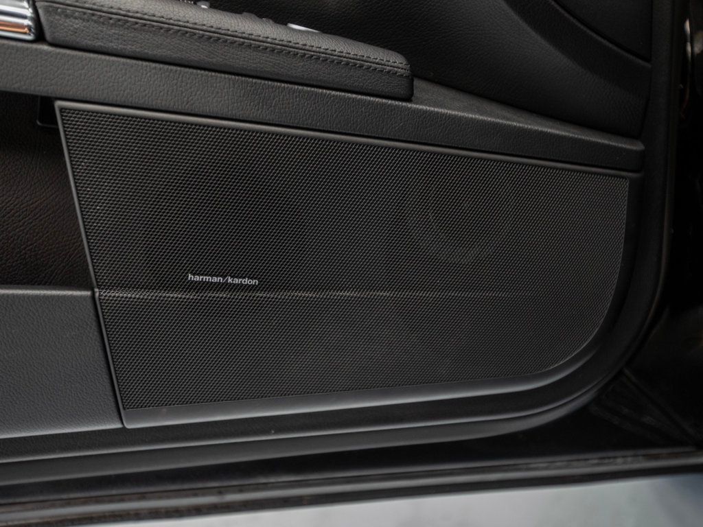 2013 Mercedes Benz S 550 4MATIC photo 31