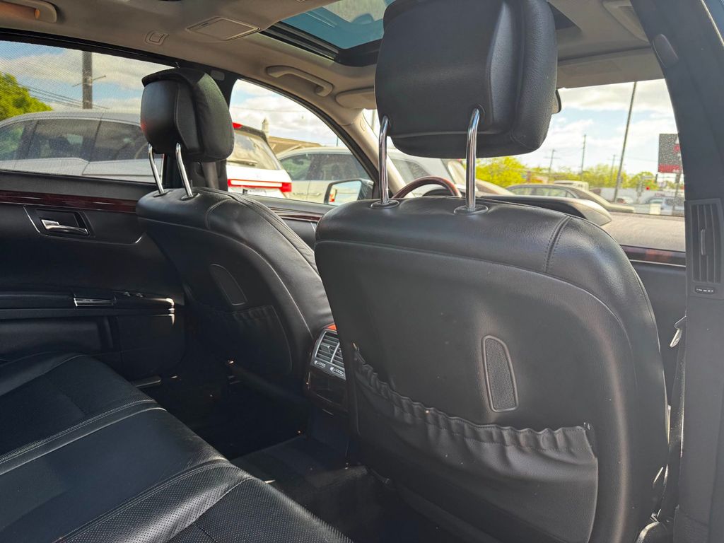 2013 Mercedes-Benz S-Class 4dr Sedan S 550 4MATIC - 23026651 - 15