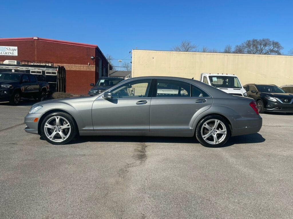 2013 Mercedes-Benz S-Class S550 - 22744753 - 3