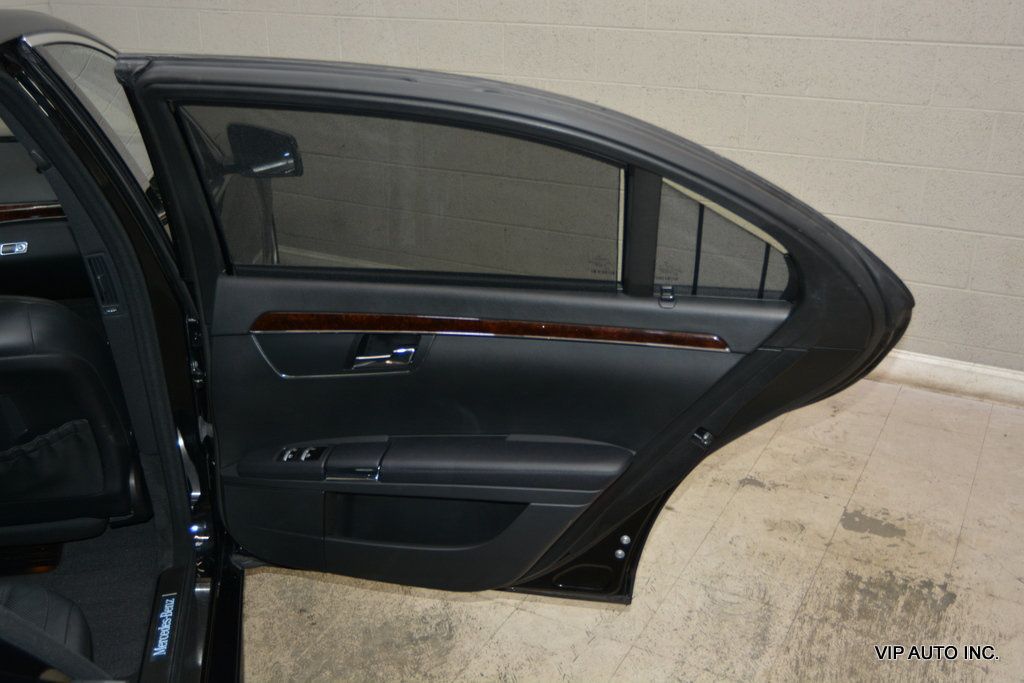2013 Mercedes-Benz S-Class S550 4MATIC SPORT - 23009712 - 9
