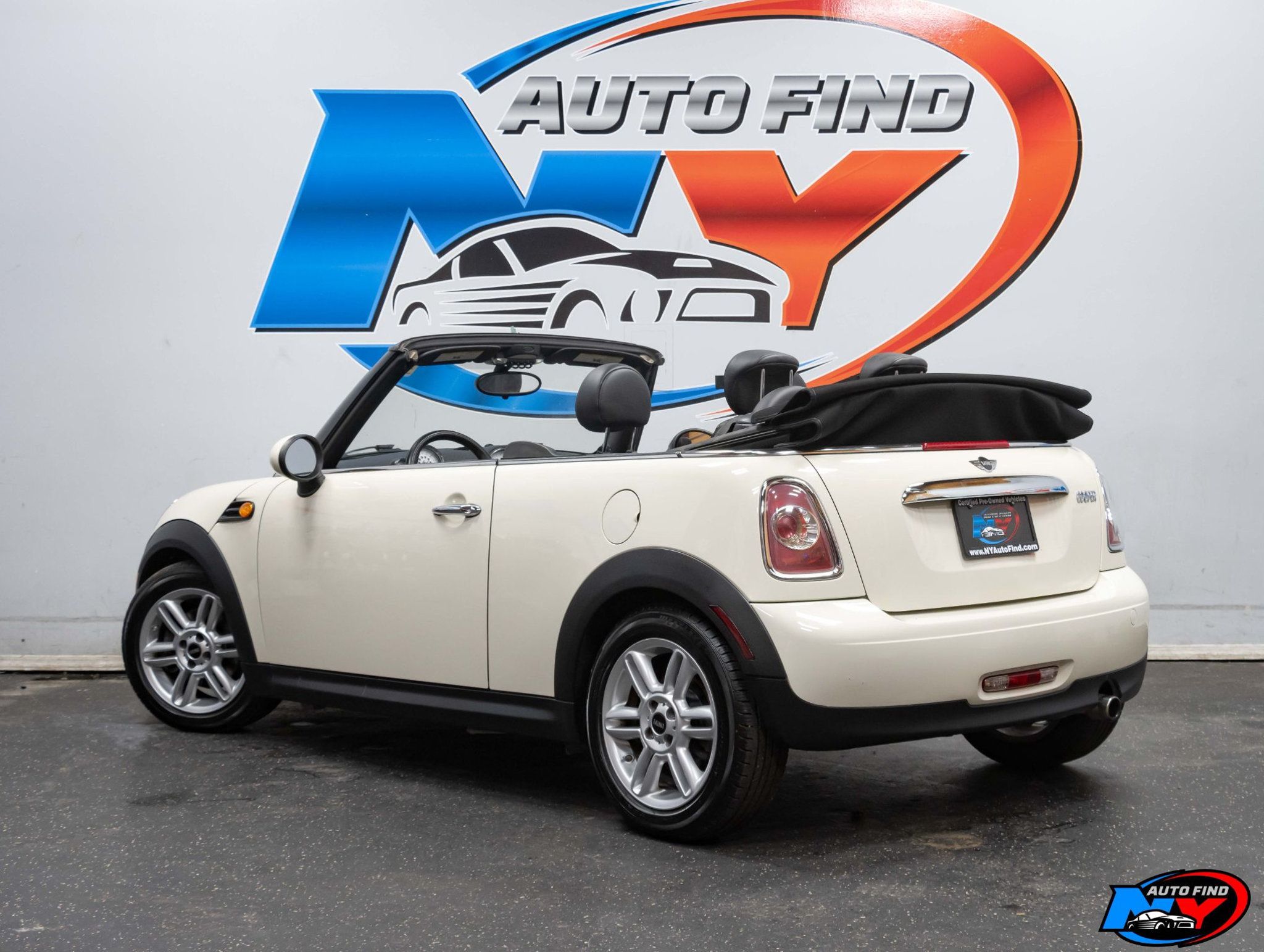 2013 Mini Cooper Convertible photo 4