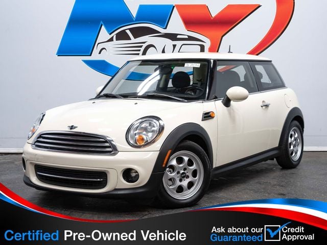 2013 MINI Cooper Hardtop 2 Door CLEAN CARFAX, 6-SPD MANUAL, HEATED SEATS, COLD WEATHER PKG  - 22655328 - 0