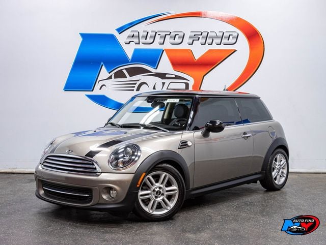 2013 MINI Cooper Hardtop 2 Door CLEAN CARFAX, 6-SPD MANUAL, PAN SUNROOF, NAVI, HARMAN KARDON - 22973557 - 6