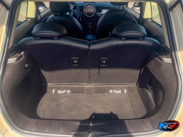 2013 MINI Cooper Hardtop 2 Door CLEAN CARFAX, ALLOY WHEELS, BLK BONNET STRIPES, CENTER ARMREST - 22999471 - 12