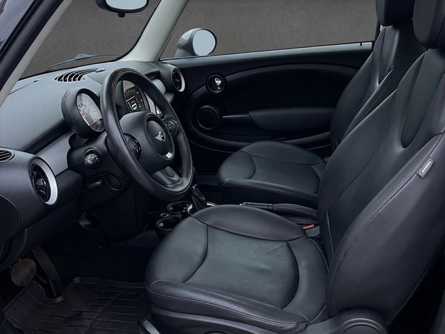 2013 MINI Cooper Hardtop 2 Door CLEAN CARFAX, ICE BLUE, PAN SUNROOF, HEATED SEATS, PREMIUM PKG - 23028880 - 4