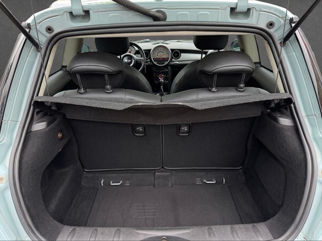 2013 MINI Cooper Hardtop 2 Door CLEAN CARFAX, ICE BLUE, PAN SUNROOF, PREMIUM PKG, HEATED SEATS - 23050539 - 17