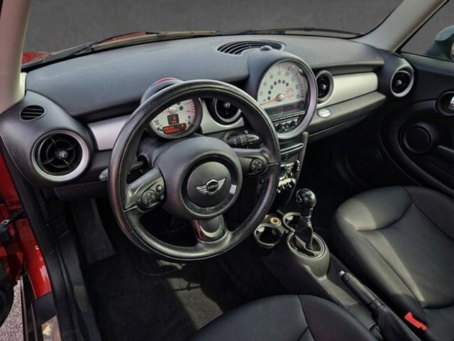 2013 MINI Cooper Hardtop 2 Door CLEAN CARFAX, PAN SUNROOF, HEATED SEATS, PREMIUM PKG - 23026277 - 2
